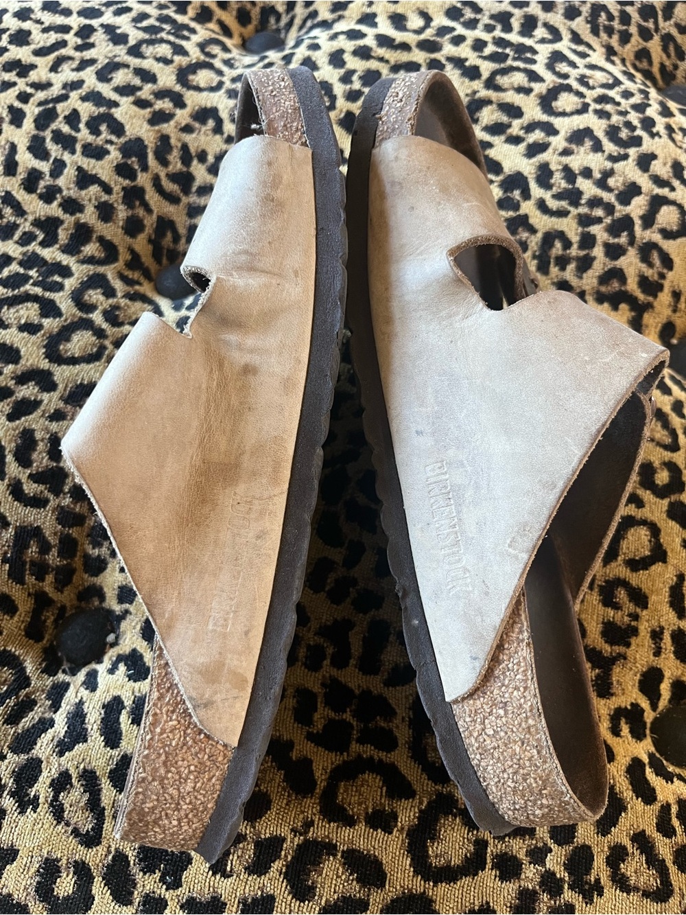 Birkenstock Arizona Taupe Brown Suede Leather Sandals SZ 39(8) - Picture 10 of 10